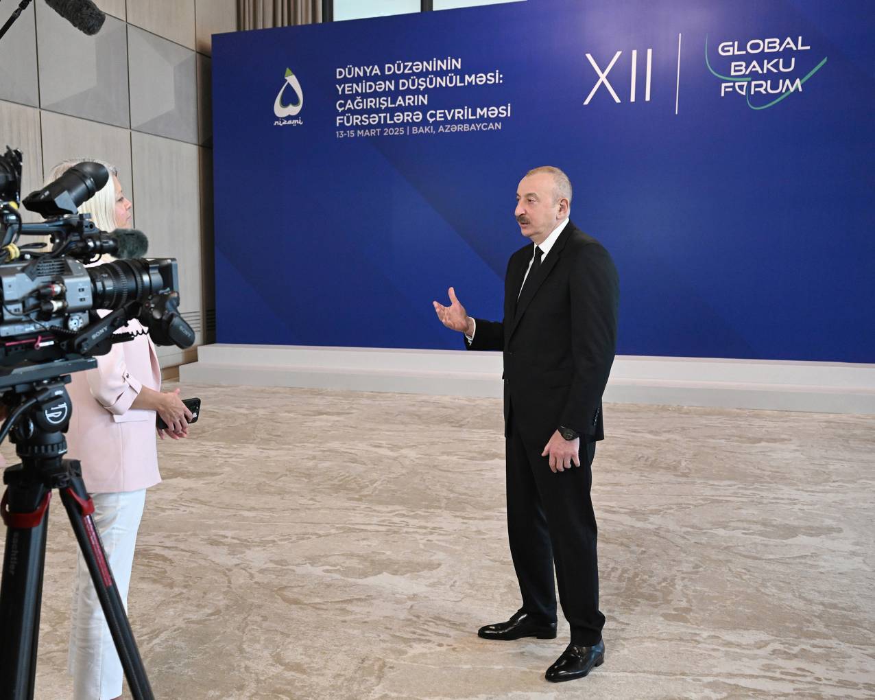 President Ilham Aliyev was interviewed by Euronews TV channel Xeber basligi