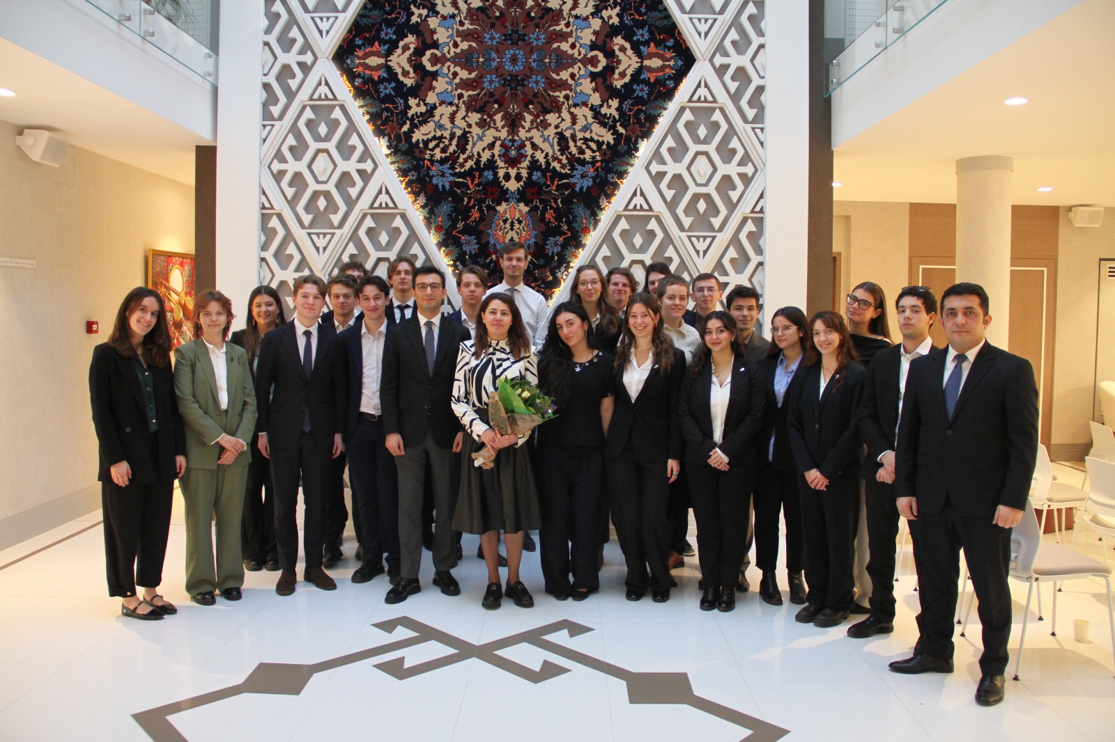 Students from University of Groningen Explore Azerbaijan’s History and Foreign Policy at Embassy Visit Xeber basligi